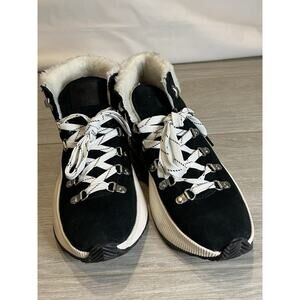 Sorel Women 9.5 Out N About III Conquest Boots (Black, White)